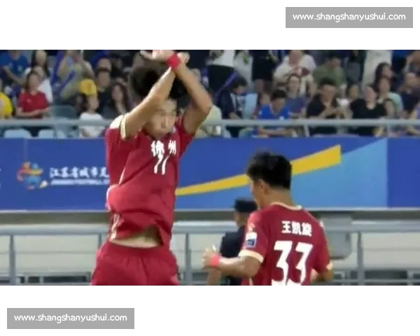 苏超 6 万观众见证巅峰战 南京 1-1 憾平徐州